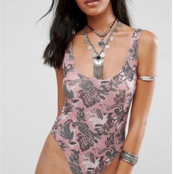 (SOLD) Free People ★ Mesh Floral Bodysuit - Picture 6 of 8